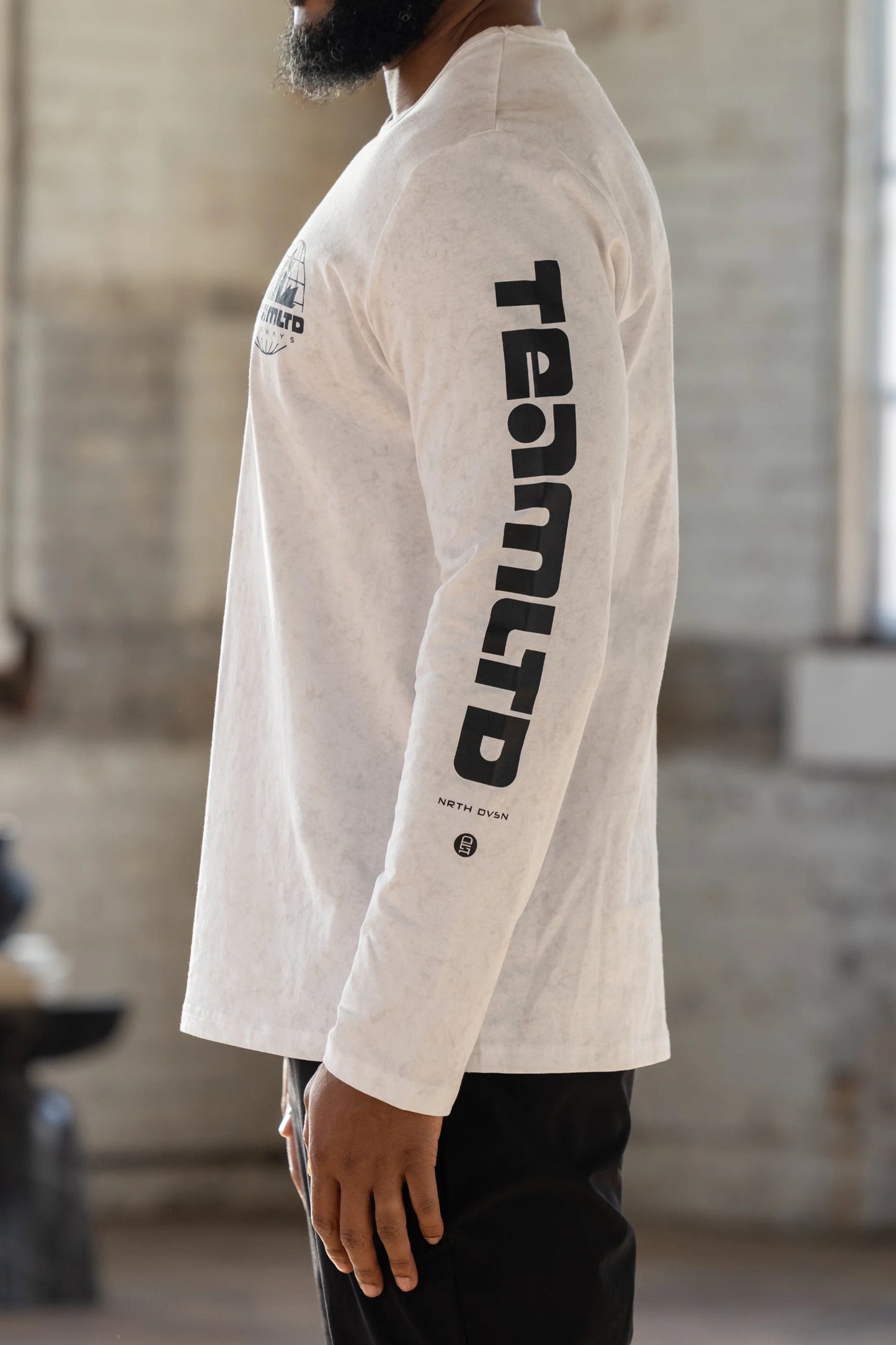 Airways L/S - White Marble